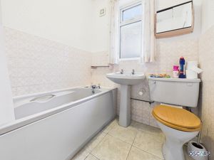 Photo 8- click for photo gallery